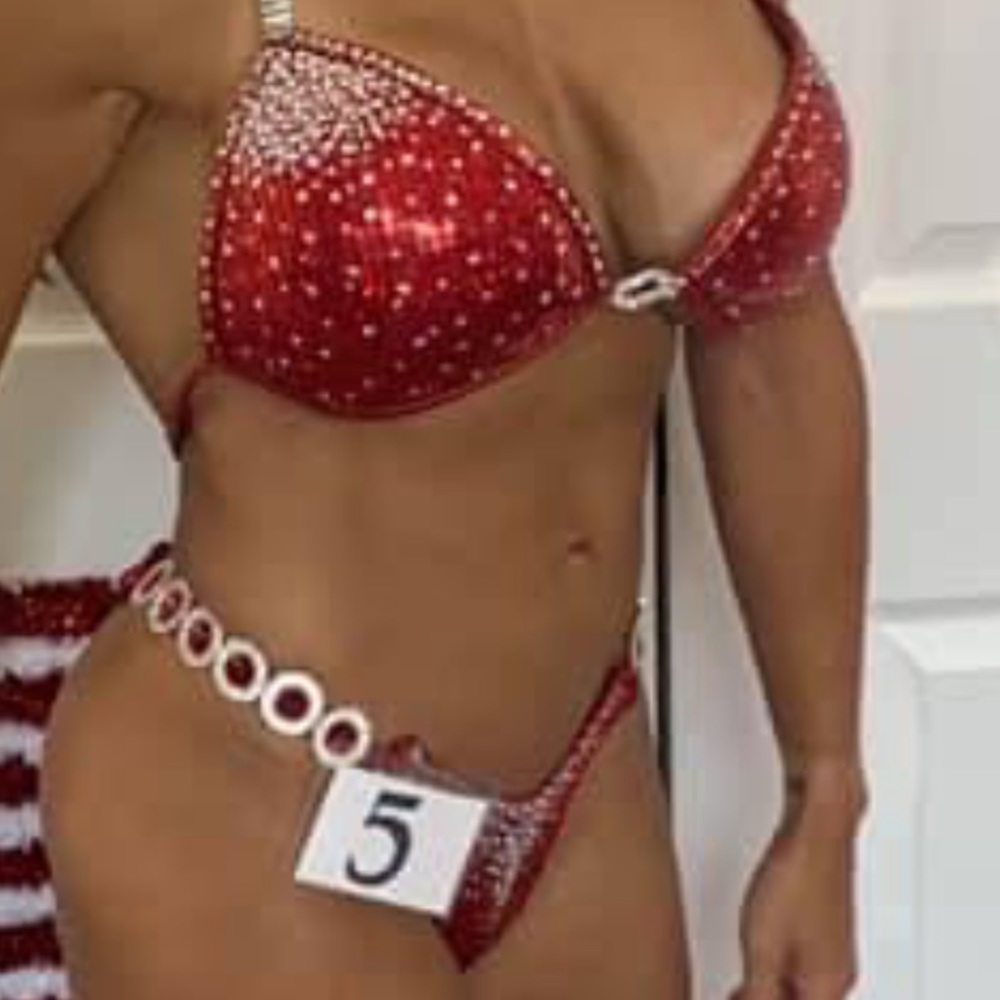 Red Figure Competition Suit